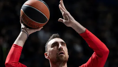 Nikola Milutinov (Starsport)