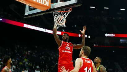 Donta Hol (Reuters)