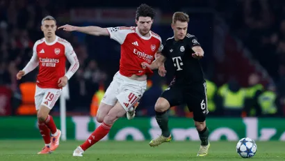 Deklan Rajs (Arsenal) i Jozua Kimih (Bajern)