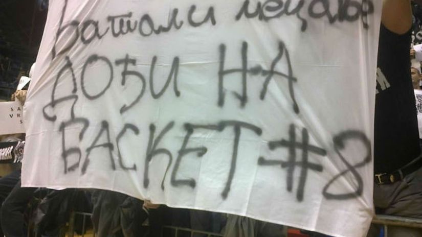 "Pavloviću, šta kažeš?"