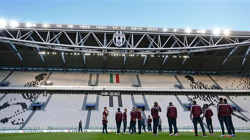 "Juventus arena"