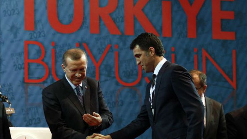 "Nekada saveznici, danas rivali: Erdogan i Šukur"