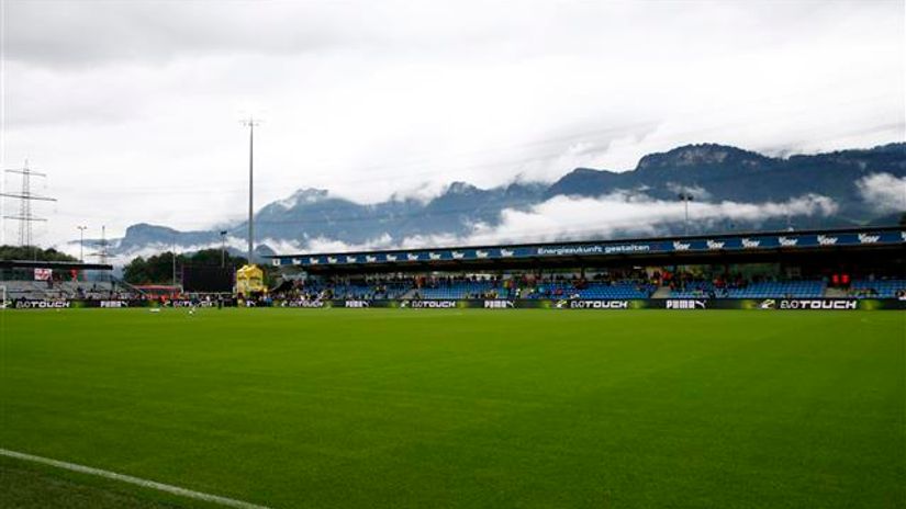 "stadion Altaha"