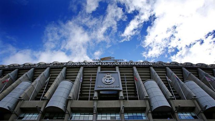 "Stadion Santijago Bernabeu"