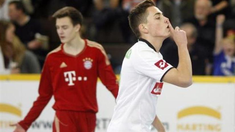 "Denis Jovanović u duelu sa vršnjacima iz Bajerna"