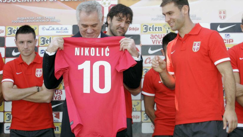 "Nikolić"