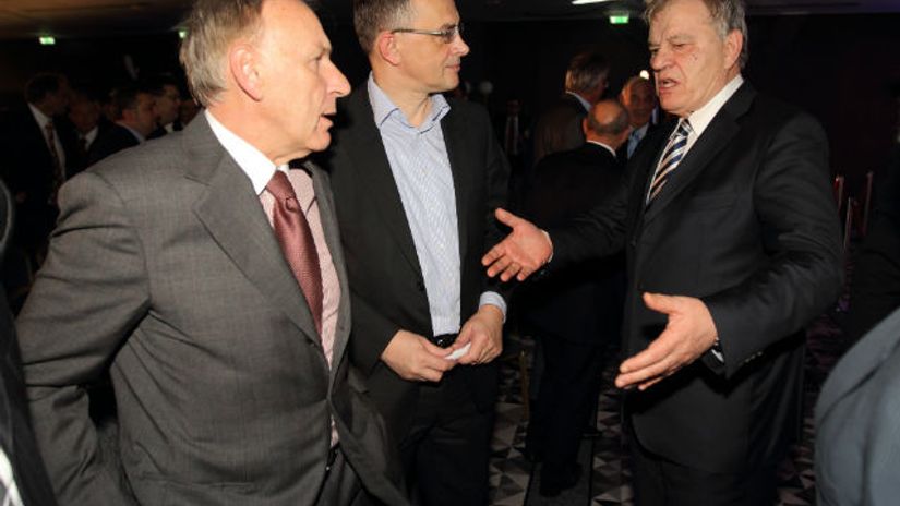 "Tomislav Karadžić, Dragan Džajić i Miodrag Zečević"