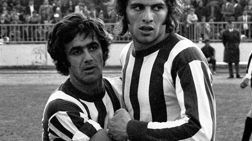 "Karasi i Nikola Jovanović na derbiju protiv Partizana 1974. godine"