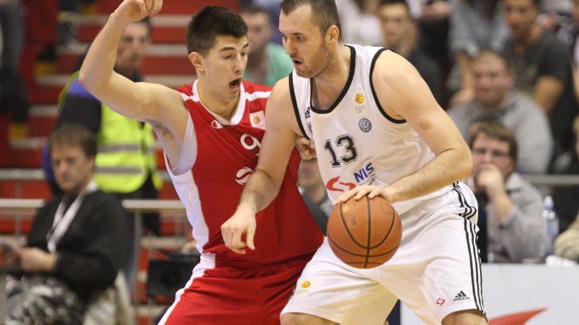 "MITROVIĆ I MAČVAN NA POSLEDNJEM DERBIJU"