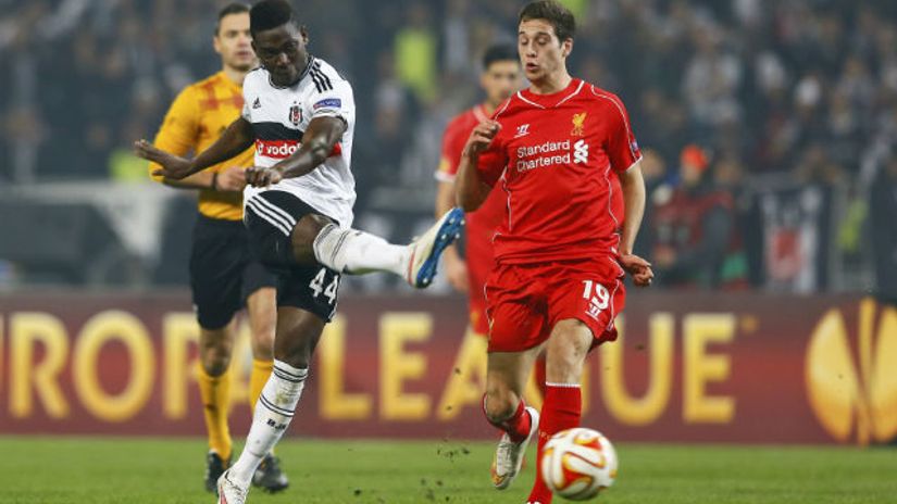 "Opare u dresu bEŠIKTAŠA PROTIV lIVERPULA"