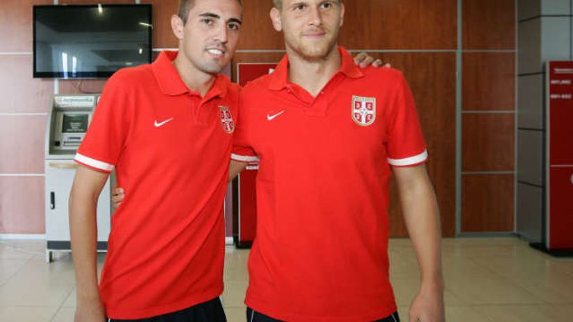 "Alen Stevanović (desno)"