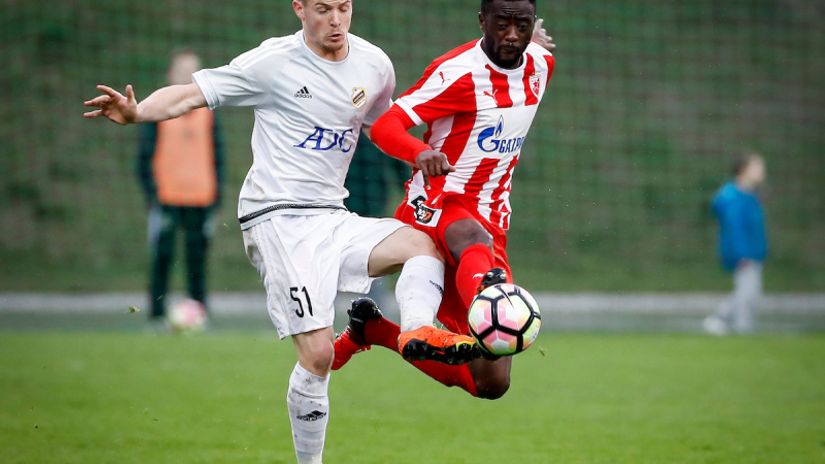 "Ožegović (Čukarički) i Frimpong (Zvezda)"