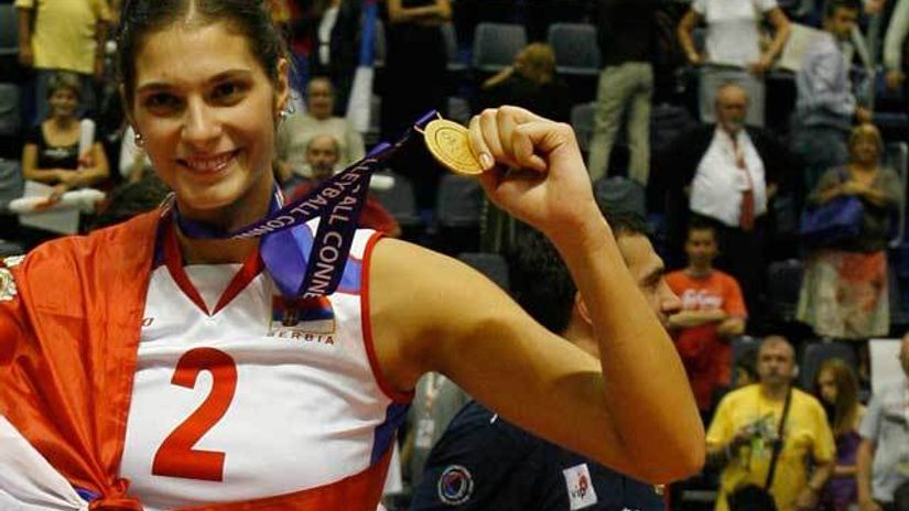 "Jovana sa zlatnom medaljom sa EP 2011"