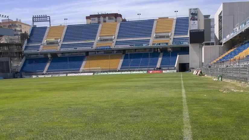 "Stadion Kadiza"