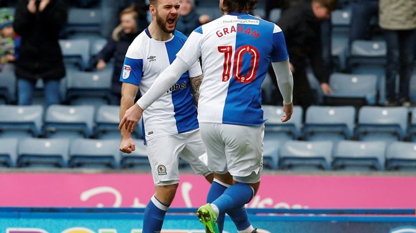 Adam Armstrong i Deni Grejem (Blekbern) 