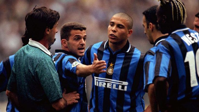 Dve decenije posle “velike pljačke“ i najkontroverznijeg penala u istoriji Serije A: Nisam ukrao Interovu titulu (VIDEO)