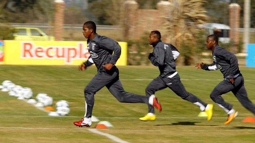 Edson Montanjo na treningu ekvadorske reprezentacija 2011. godine
