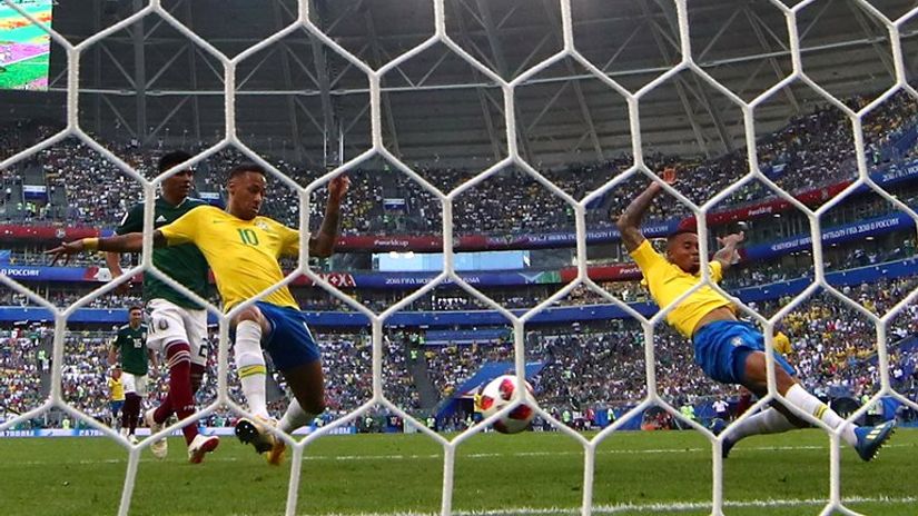 Gol Nejmara (Brazil) protiv Meksika