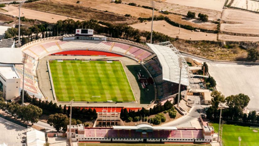 Nacionalni stadio u Takaliju