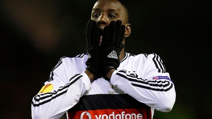 Demba Ba, na meti rasizma