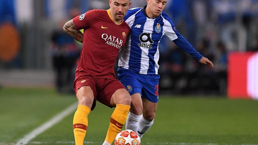 Aleksandar Kolarov (Roma) i Otavio (Porto) 