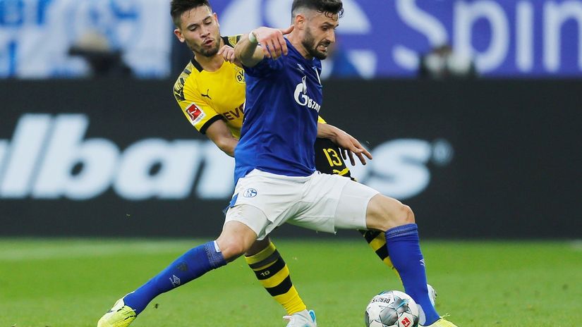 Rafael Gereiro (Dortmund) i Danijel Kaliđuri (Šalke
