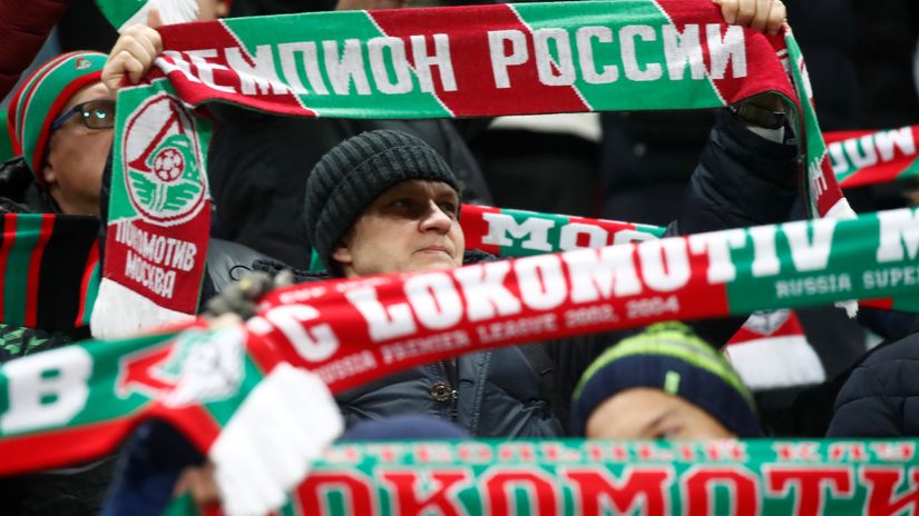 Navijači Lokomotive (©Reuters)