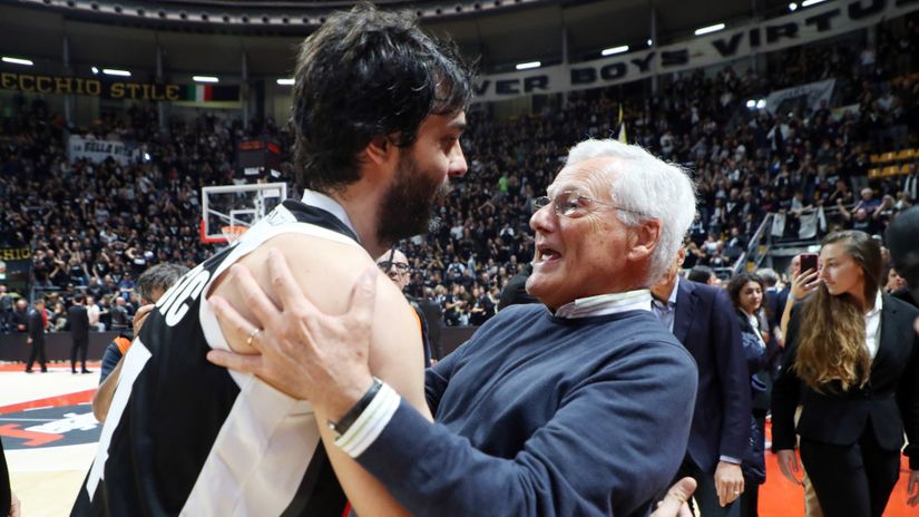Miloš Teodosić i Masimo Zaneti (©Shutterstock)