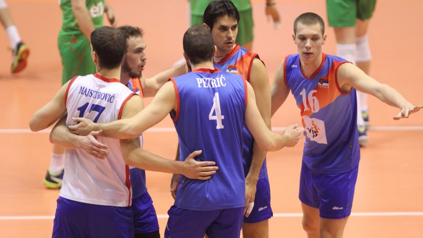 Stanković i Petrić u vreme kada su zajedno igrali u reprezentaciji (©MN Press)