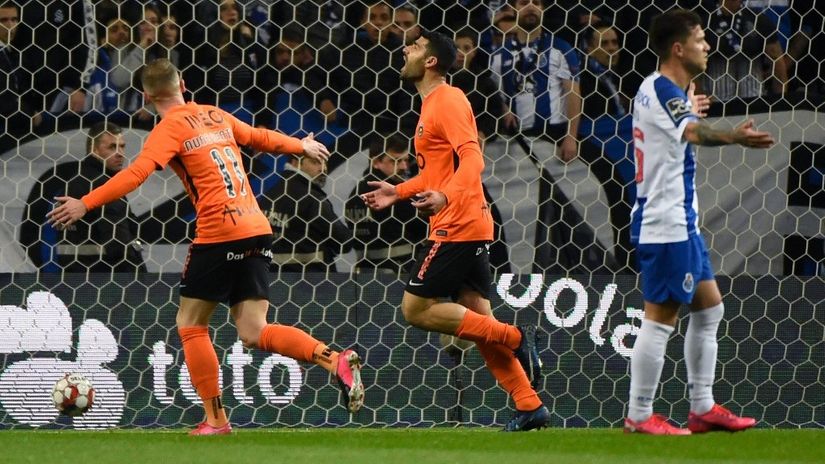 Mehdi Taremi slavi gol protiv Porta (©AFP)