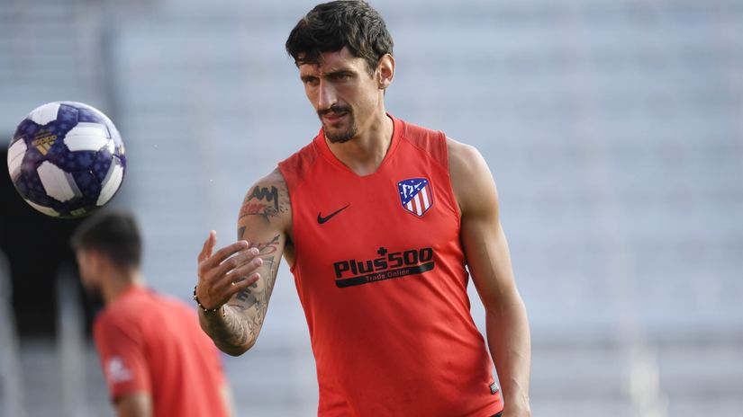 Stefan Savić (©Reuters)