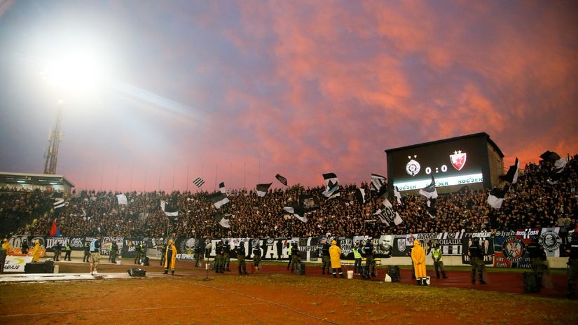 Stadion u Humskoj, MN Press