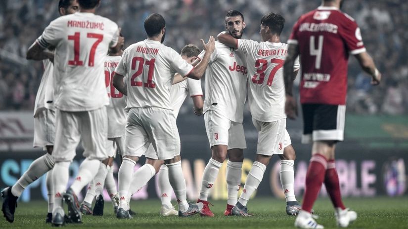 Simone Muratore proslavlja gol na prijateljskoj utakmici protiv tima K-lige (©AFP)