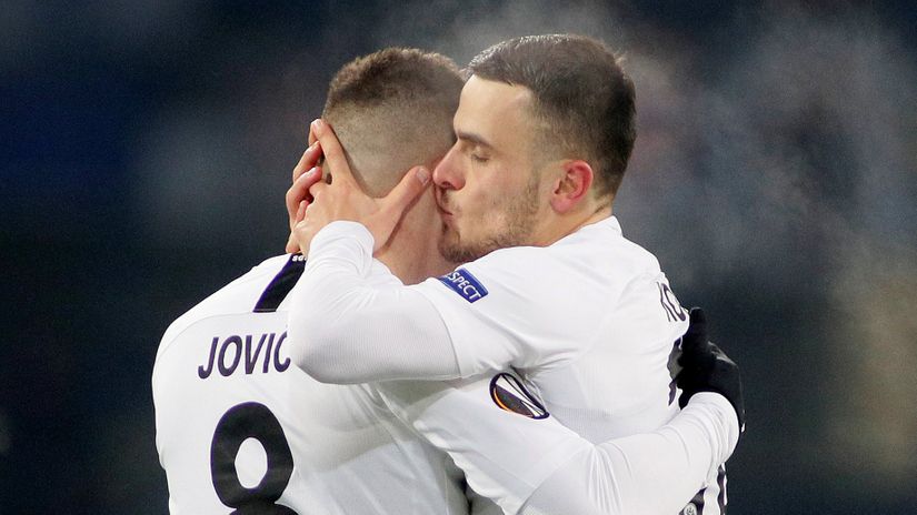 Luka Jović i Filip Kostić (©Reuters)