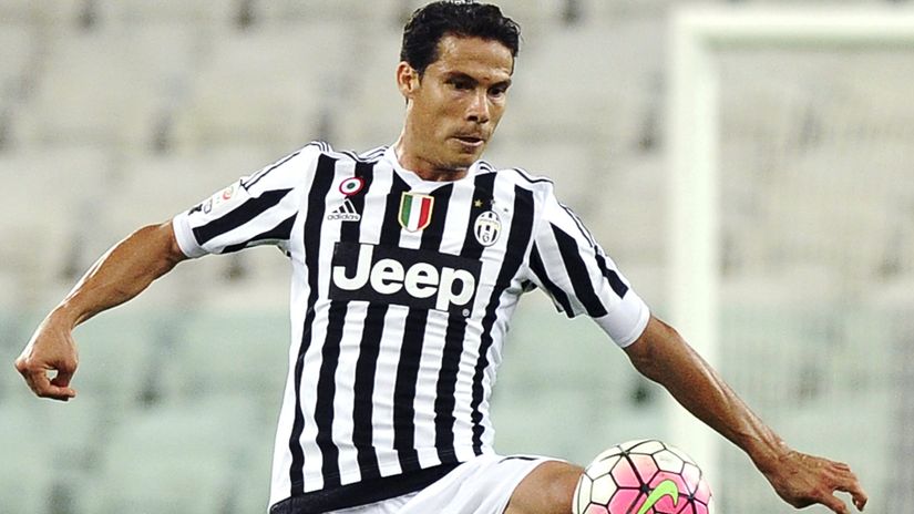 Ernaneš iz perioda kada je igrao u Juventusu (©Reuters)