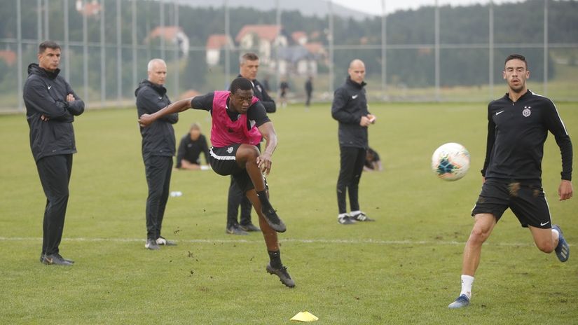 Abdulaja Sise (© FK Partizan)