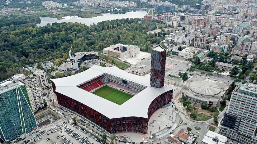 Nacionalni Er Albanija stadion u Tirani