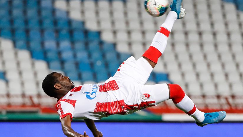 Akrobacija El Fardu Bena (Crvena zvezda)