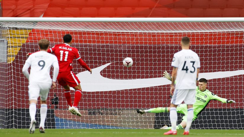 Salahov gol s penala (©Reuters)