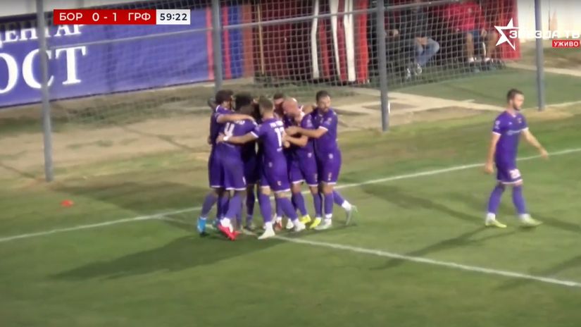 Radnički (Pirot) – Grafičar 0:3 ( 0:1) –