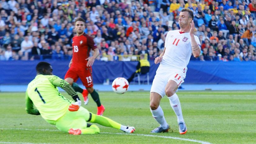 Čavrić u dresu mlade reprezentacije (© Star sport)