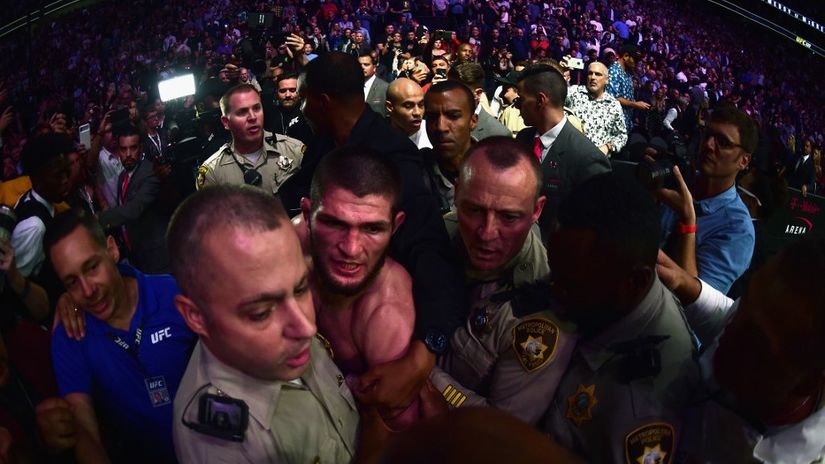 Nemile scene sa UFC 229 ©AFP