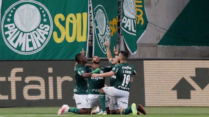 Palmeiras ide na noge Bragantinu (©Reuters)