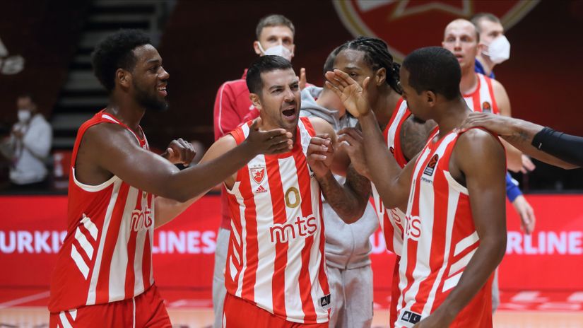 Igrači Crvene zvezde (©MN Press)