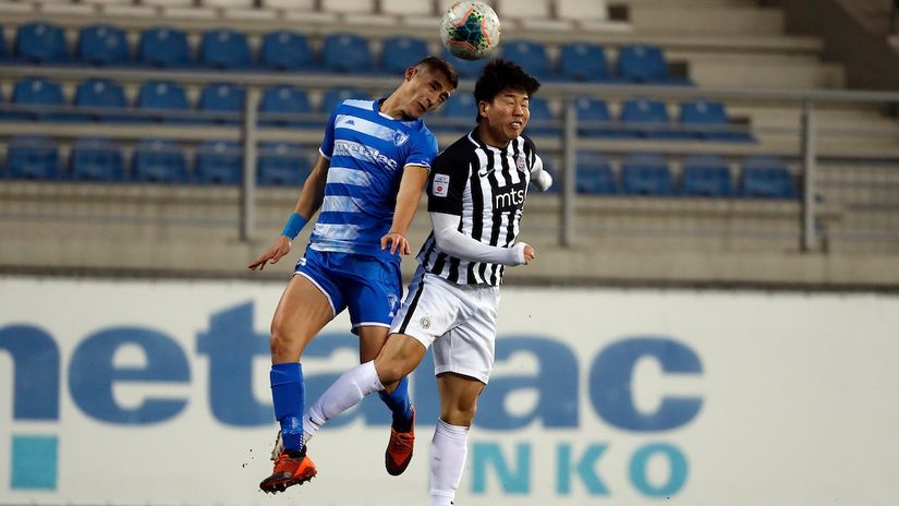 Takuma Asano protiv Metalca (© Star sport)