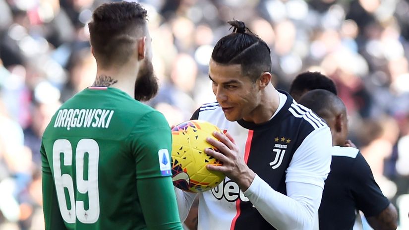 Drongovski i Ronaldo na prošlom duelu Juventusa i Fjorentine (©Reuters)