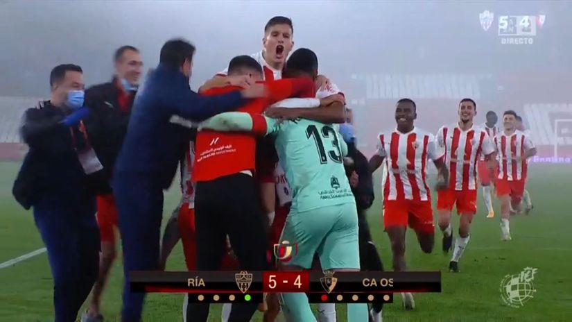 Još jedan gol Sadika, ovoga puta sa penala: Almerija u četvrtfinalu Kupa kralja (VIDEO)