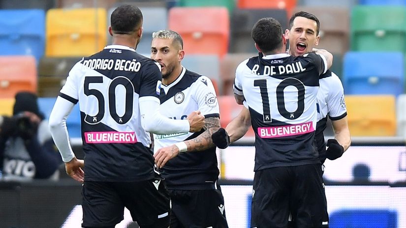 Slavlje Udinezeovih igrača (©Reuters)