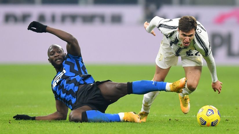 Romelu Lukaku (Inter) i Federiko Kjeza (Juventus)