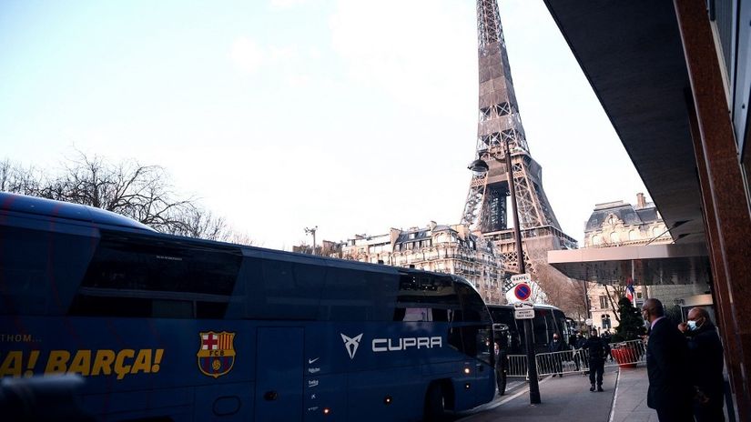 Barsin autobus u Parizu (©AFP)